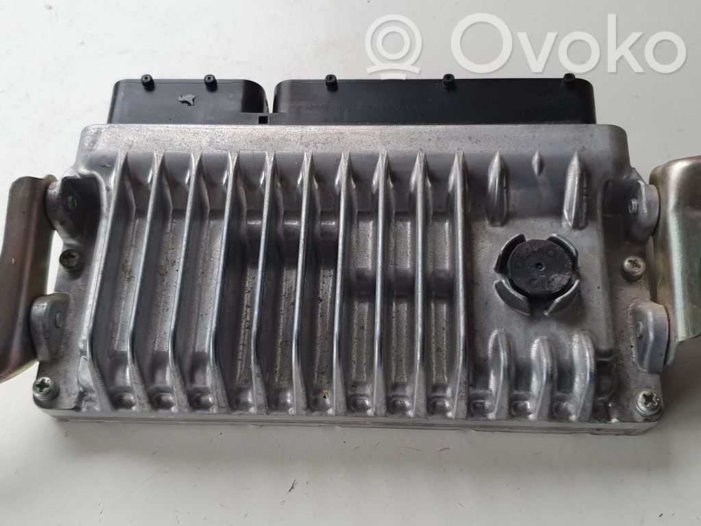 Toyota Yaris Unitate/modul de control motor 