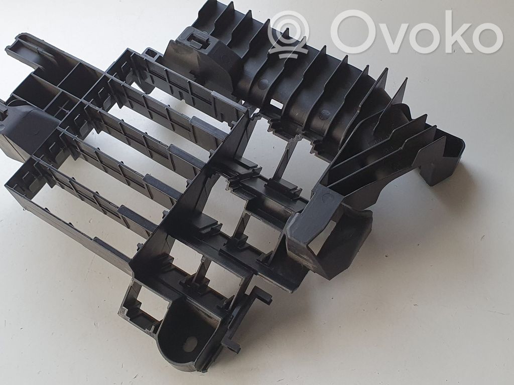 Sulakerasian kansi   8W2971845A