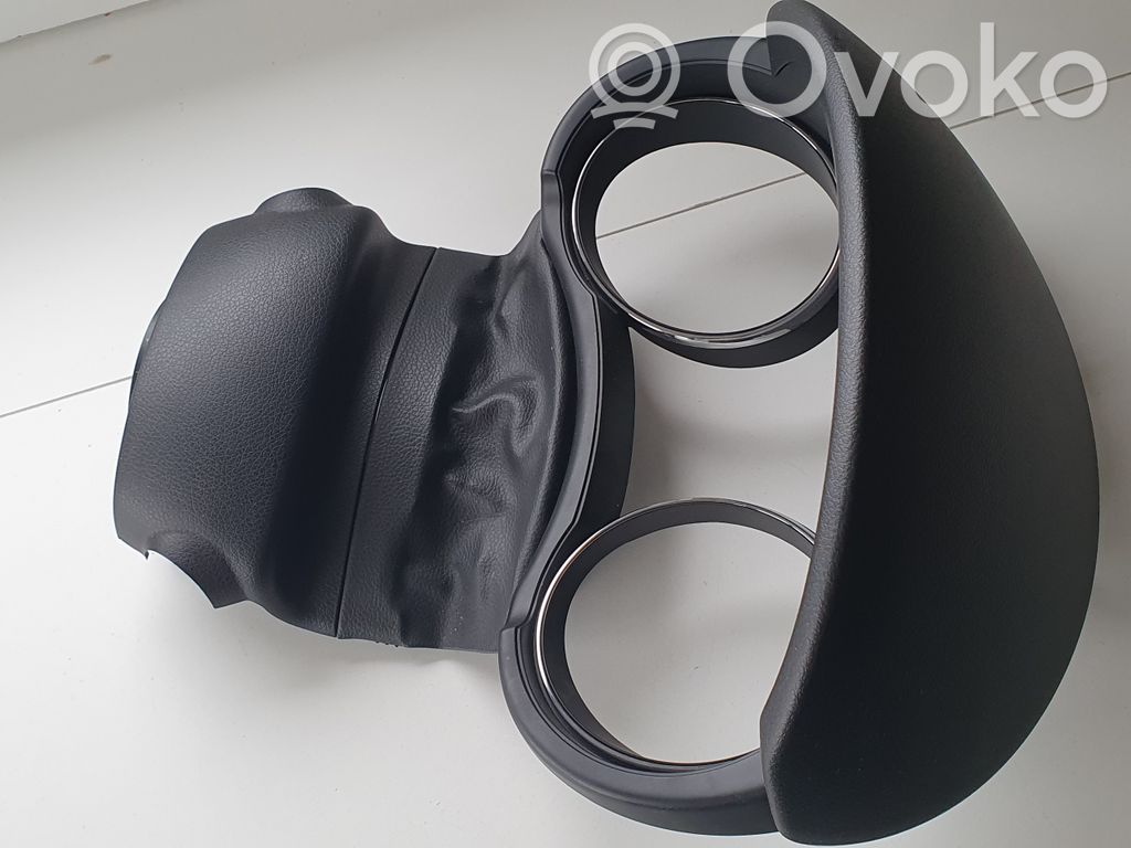 Dashboard trim   484P13ZL0A,682403ZP0A
