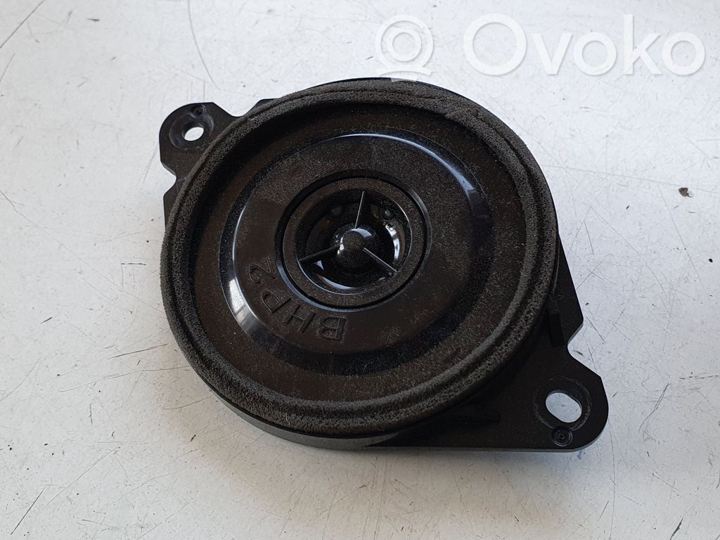 Mazda 3 II Front door speaker 