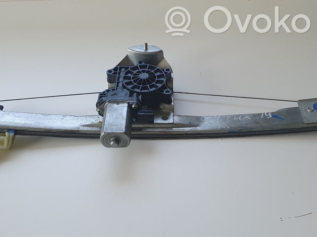 Renault Captur II Silnik regulatora szyby drzwi przednich 