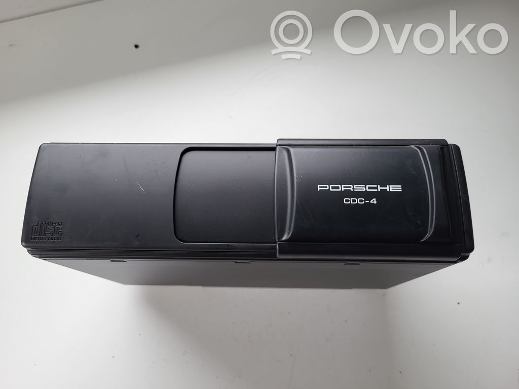 Porsche Boxster 987 CD/DVD keitiklis 