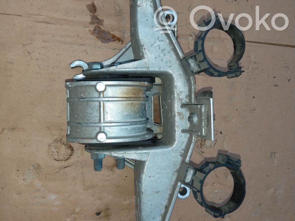 Engine mount bracket   98737512301,98737530901