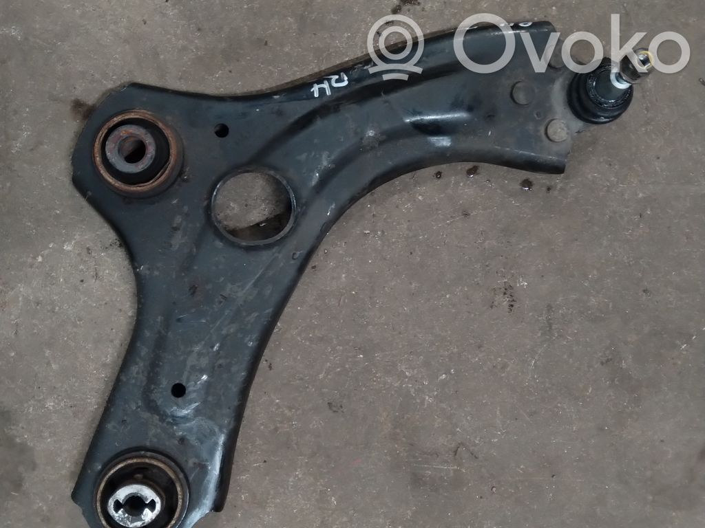 Renault Clio V Вилы 