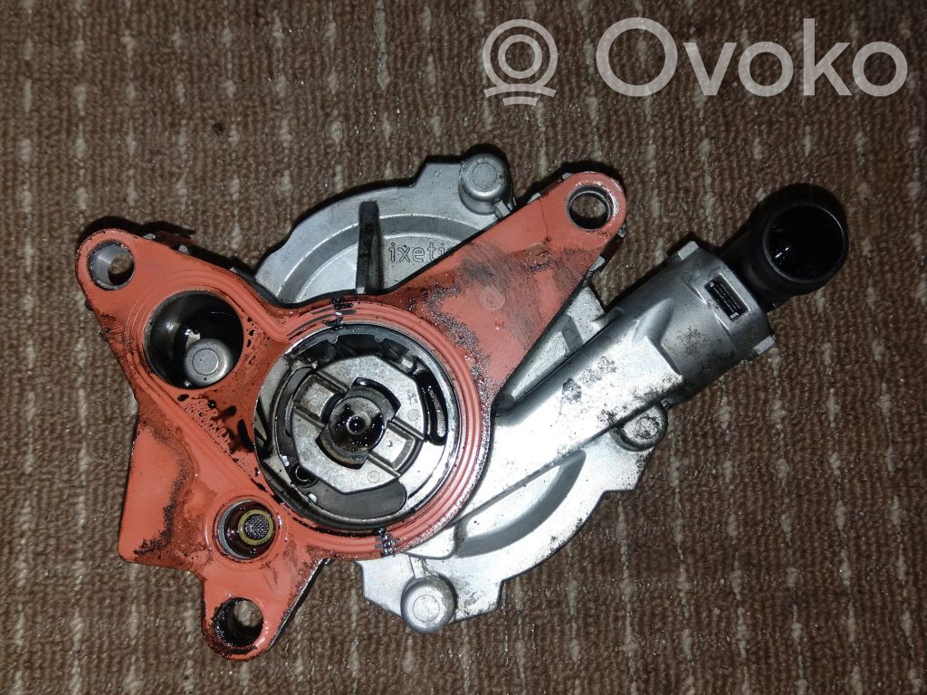 Vacuum pump   146500021R