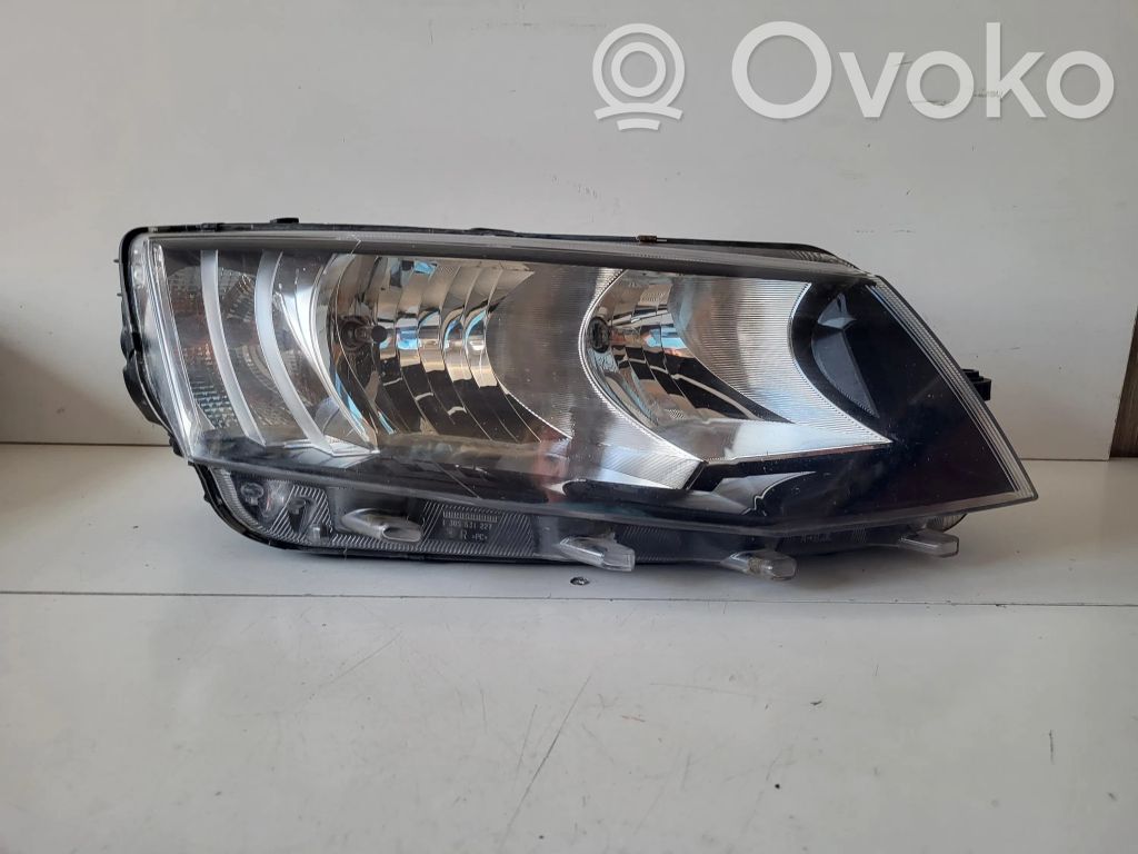 Phare frontale   5E2941016