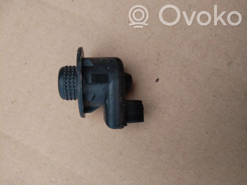 Renault Trafic III (X82) Other switches/knobs/shifts 