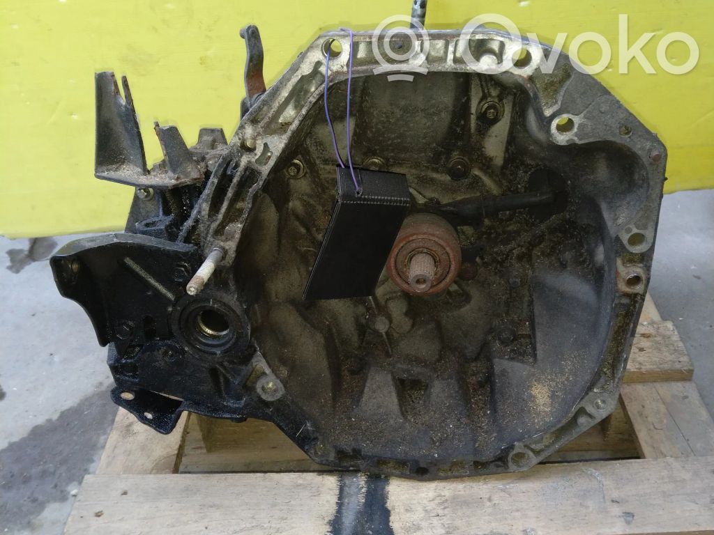 Nissan Note (E11) 5 Gang Schaltgetriebe 