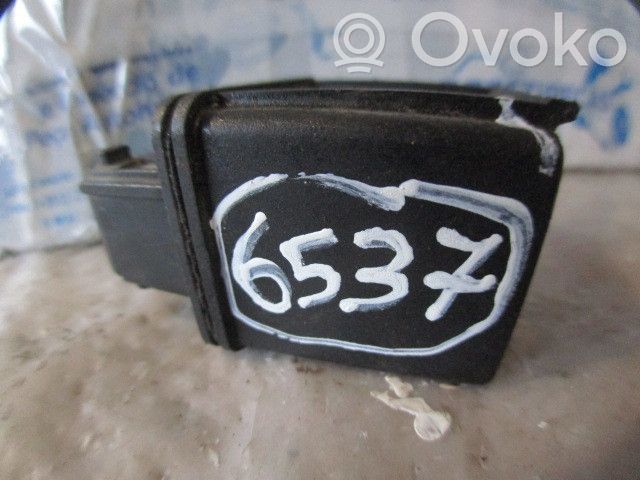 Multifunctional control switch/knob   03730