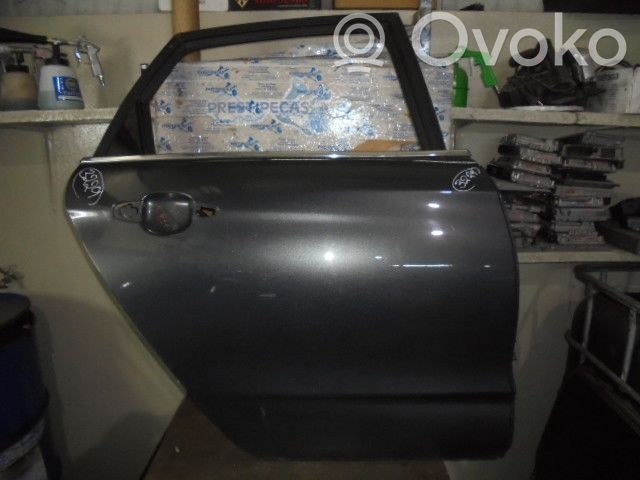 Aizmugurējās durvis   POR3229