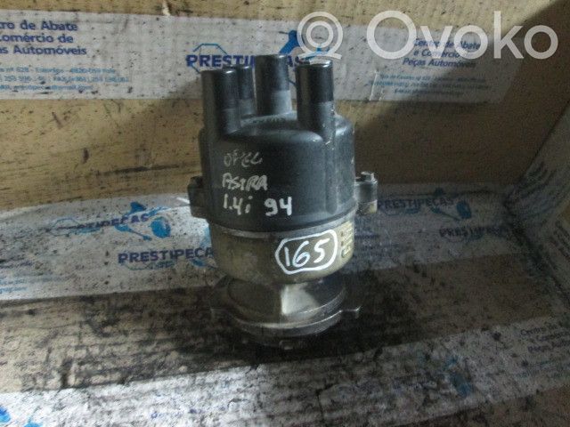 Opel Astra F Ignition distributor 