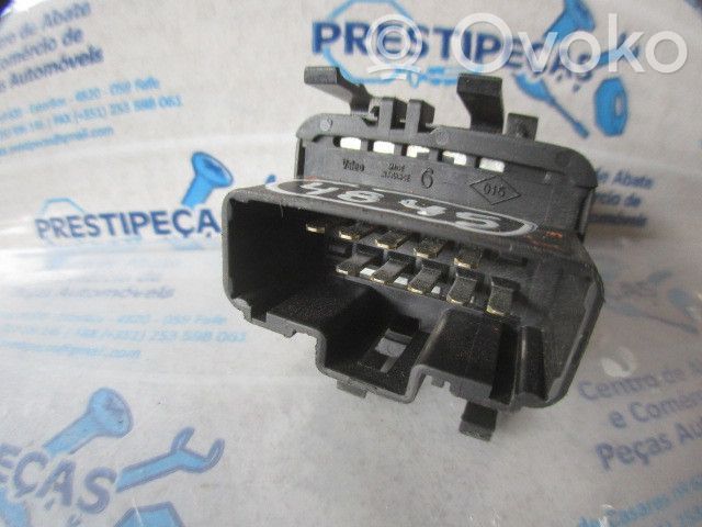 Renault Clio II Electric window control switch 