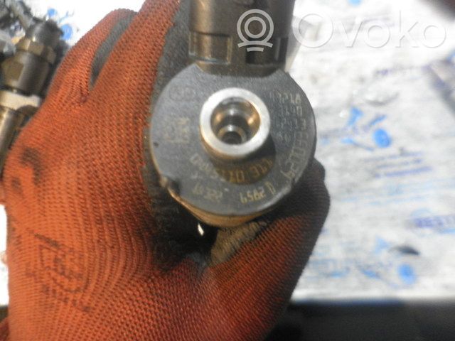 Fuel injector   0445110311