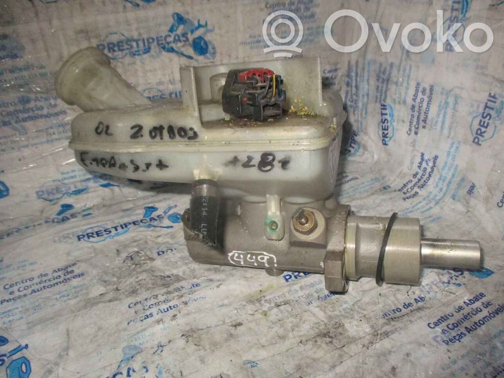 Master brake cylinder   L481449,4P