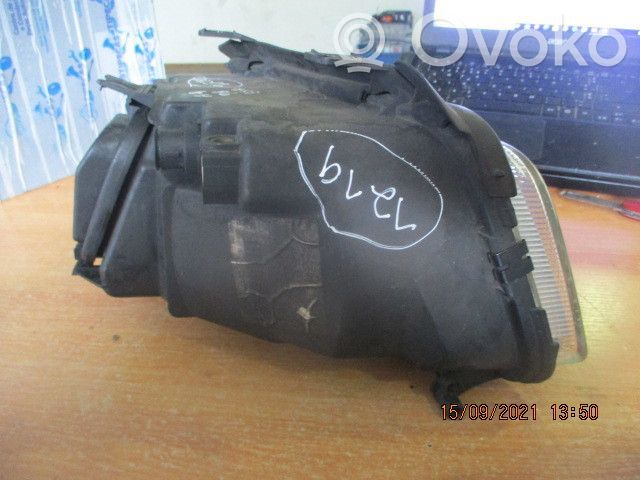 Audi A4 S4 B5 8D Headlight/headlamp 