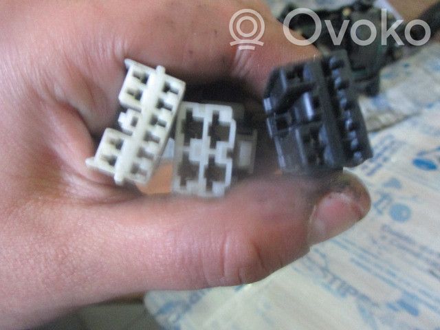 Other switches/knobs/shifts   3493104420,339310,349310LH,3P
