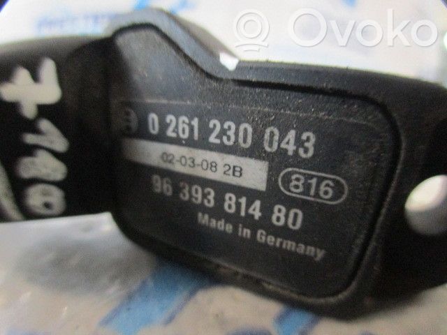 Luftdrucksensor   000,439,639