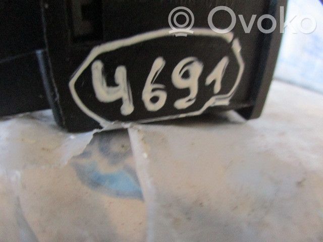 Interruptor de luz   15061688