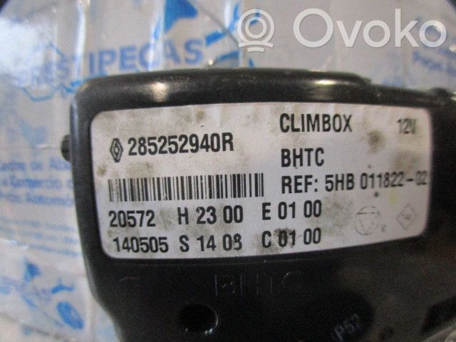 Renault Twingo III Comfort/convenience module 