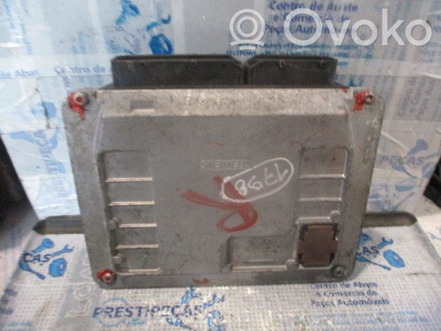 Engine control unit/module   03E906033D,5WP4012105