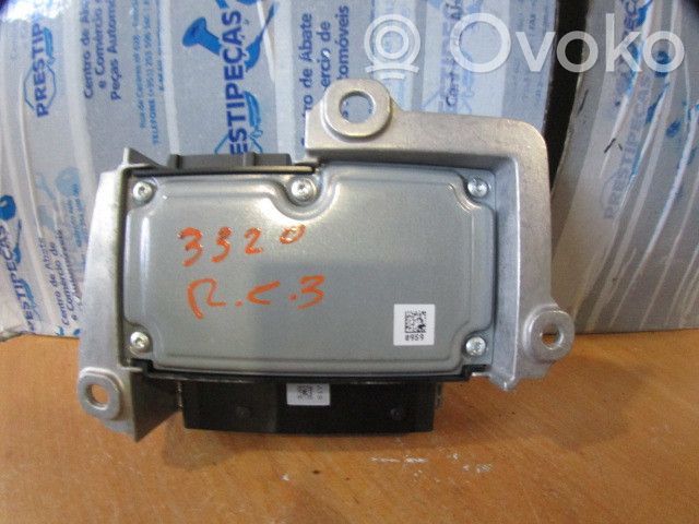 Airbag control unit/module   8200645161,3P
