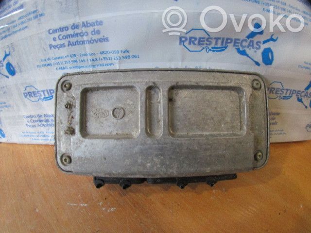 Volkswagen Fox Sterownik / Moduł ECU 
