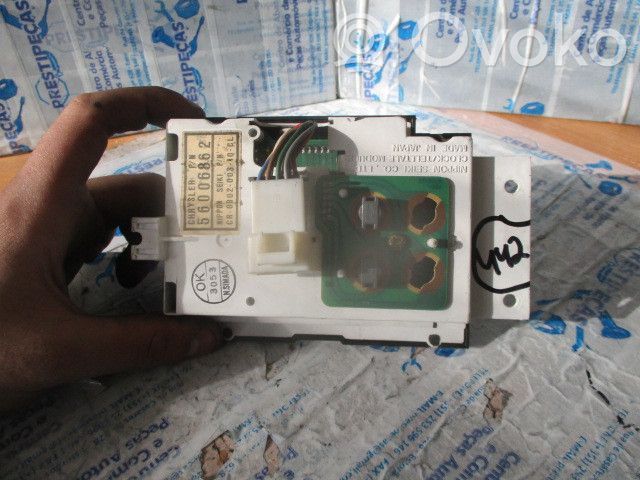 Screen/display/small screen   56006862