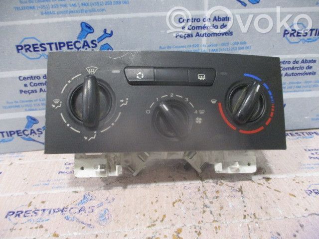 Unidad de control climatización   A42102200