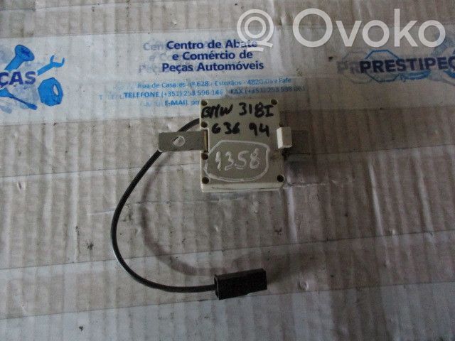 Antenas pastiprinātājs   65241387803