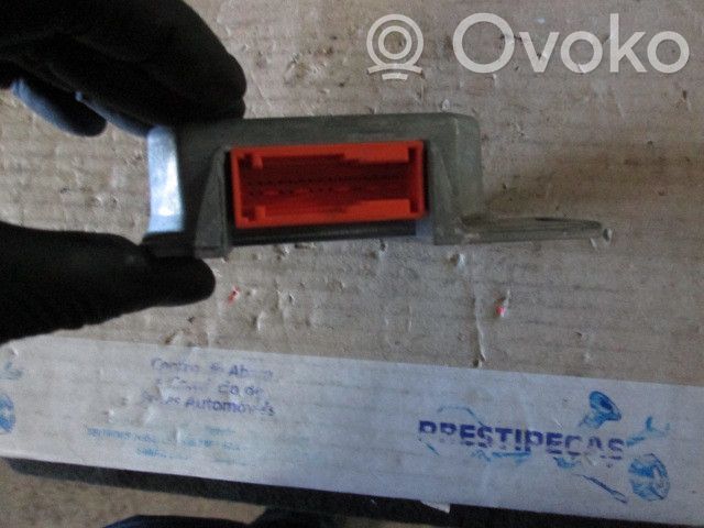 Renault Megane I Airbag control unit/module 