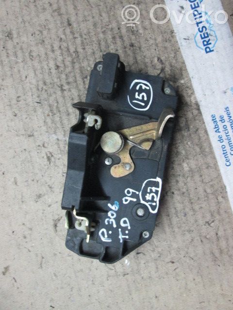 Peugeot 306 Rear door lock 