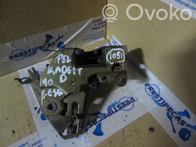 Rear door lock   07997793