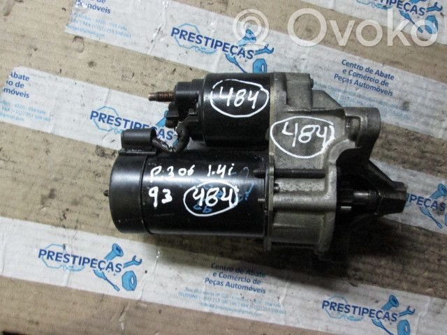 Стартер   D6RA57
