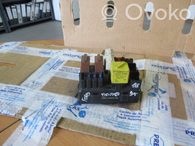 Unidad de control SAM   93BG14A073AB