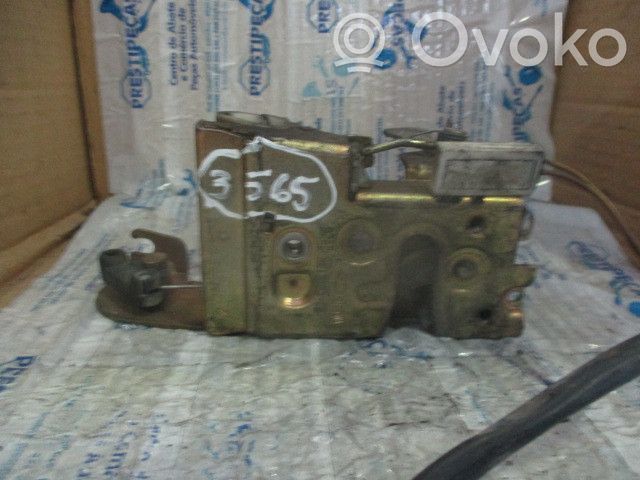 Front door lock   D25WA