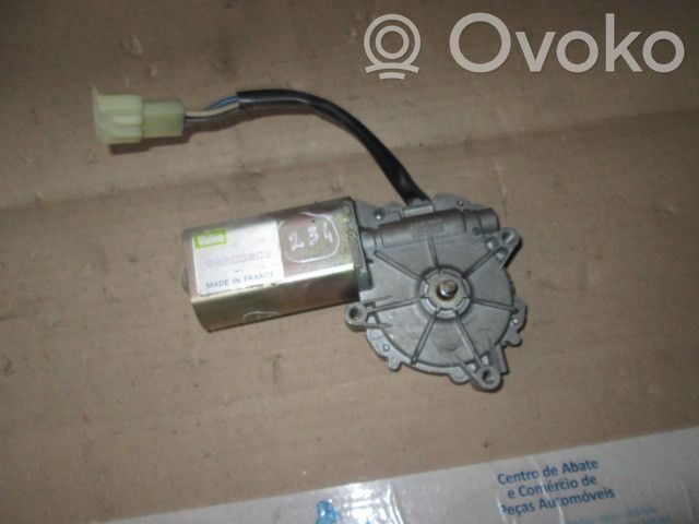 Renault 19 Wischermotor Heckscheibe 