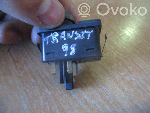 Lukturu slēdzis   95VB13752AA,LUZDETETO