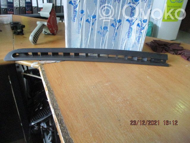 Renault Clio II Dash center air vent grill 