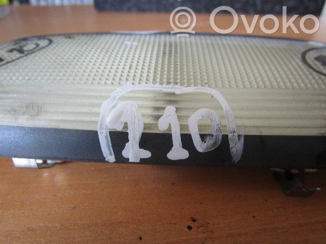 Headlining lighting console trim   7700808