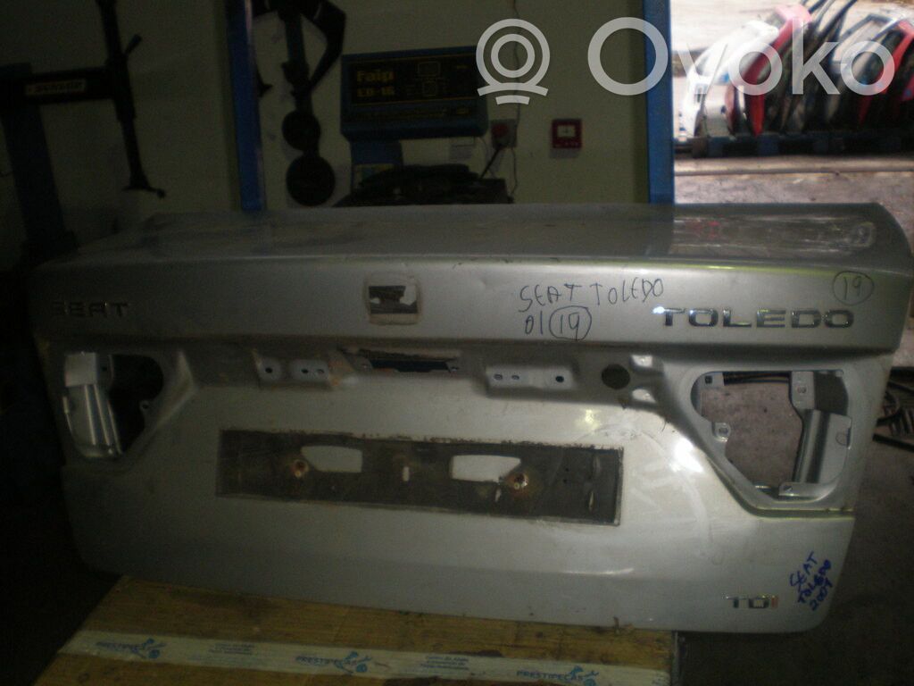 Seat Toledo II (1M) Heckklappe Kofferraumdeckel 