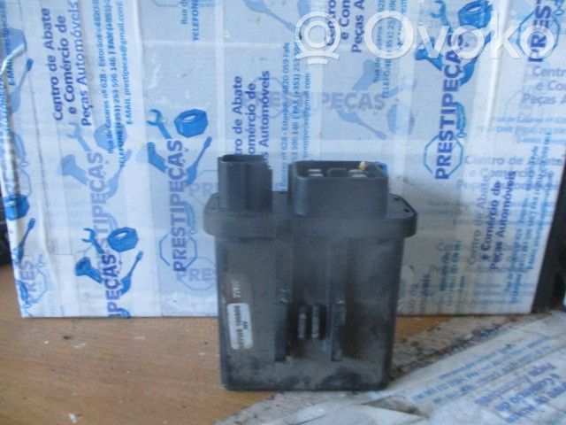 Citu veidu vadības bloki / moduļi   SKYWB,100800,SERVOMOTOR