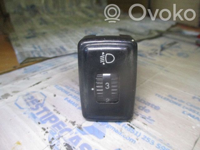 Light switch   83111,05030