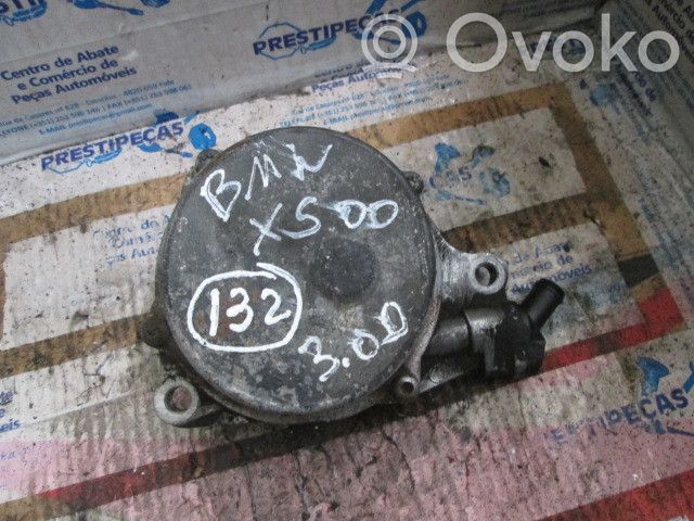 BMW X5 E53 Vacuum pump 