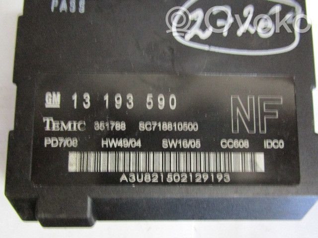Sonstige Steuergeräte / Module   13193590,CAIXAFUSIVEIS