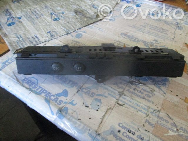 Hand parking brake switch   6948768