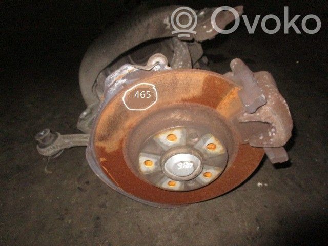 Peugeot 407 Galinis traversas 