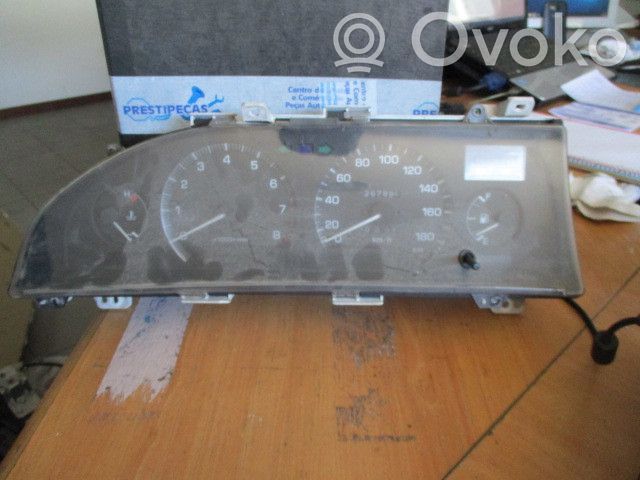 Toyota Corolla E90 Speedometer (instrument cluster) 