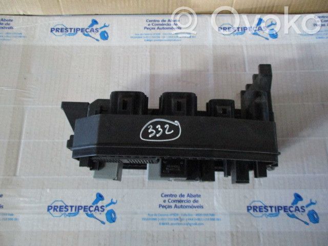 Jaguar X-Type Unidad de control SAM 