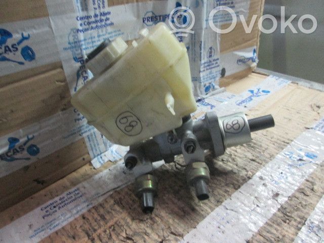 Master brake cylinder   03350884791