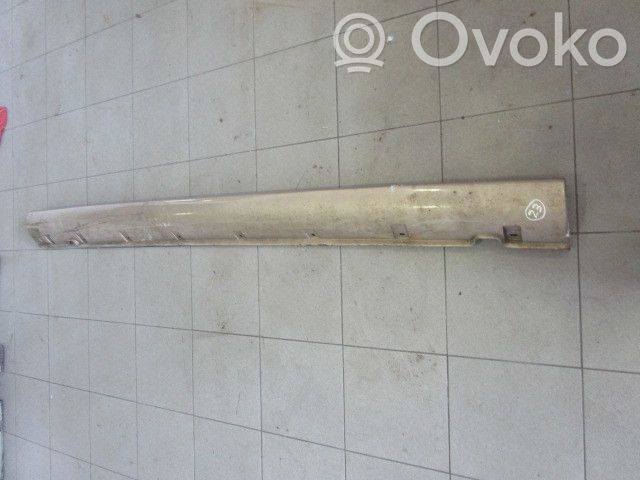 Slenkstis   835410154,DIREITA